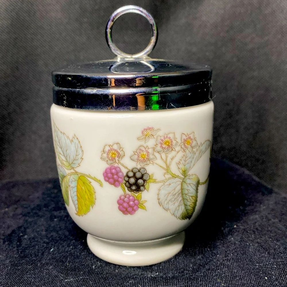 Royal Worcester LAVINIA berries on white Single Egg Coddler